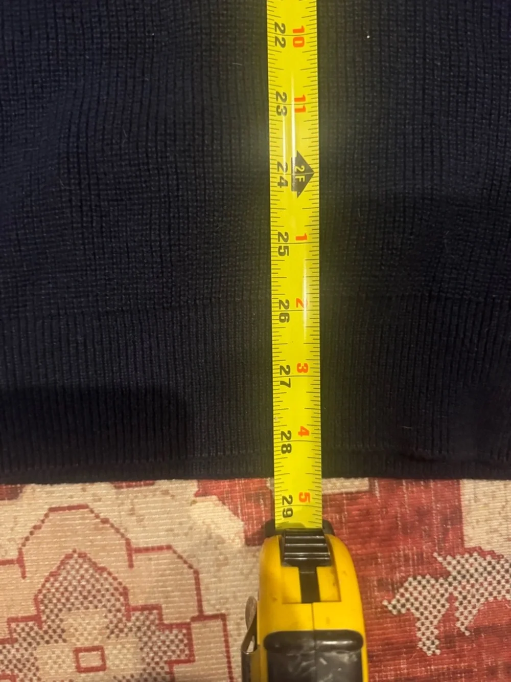 Eddie Bauer vintage navy sweater - Picture 4 of 5